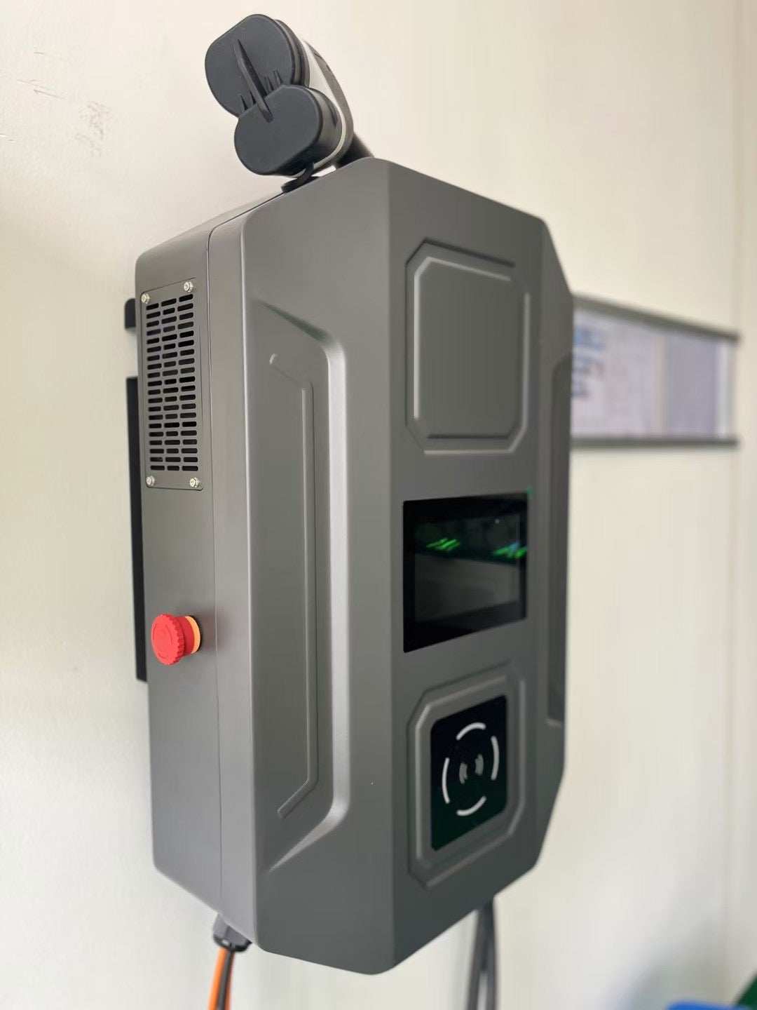 Wall-Mounted DC EV Charger