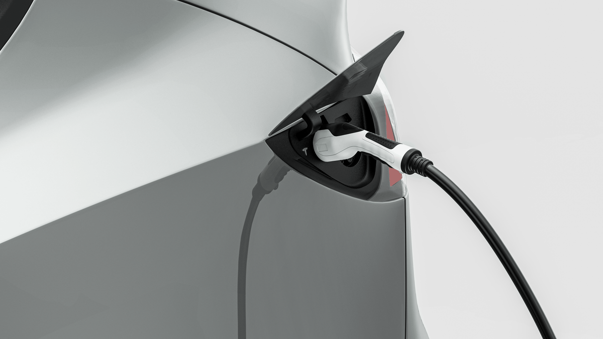 OEM Custom 32A Single Phase 7KW Intelligent Voice-Controlled Charging Station Wallbox Electric Vehicle Ev IP55 Safe Charger