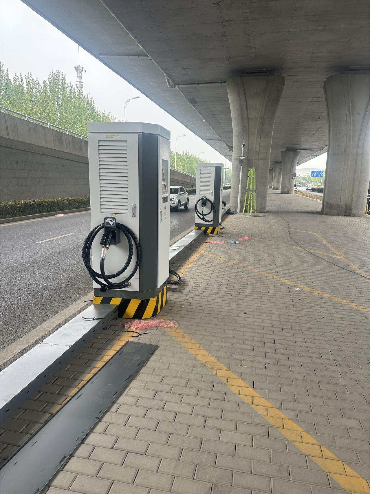 Commercial 80kW300kW TUV Dual Mode Fast Charger